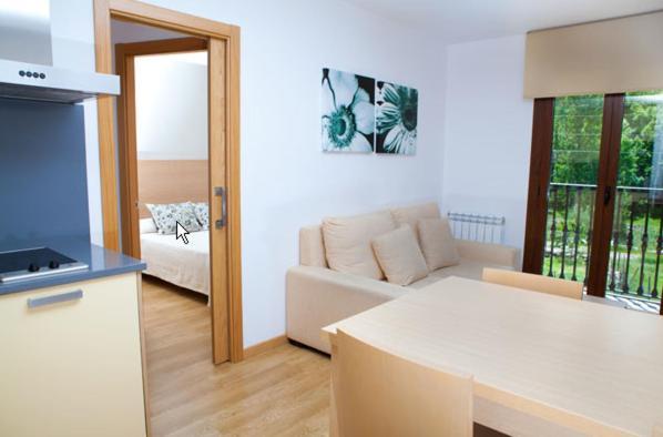 Apartahotel Castejón de Sos Kültér fotó